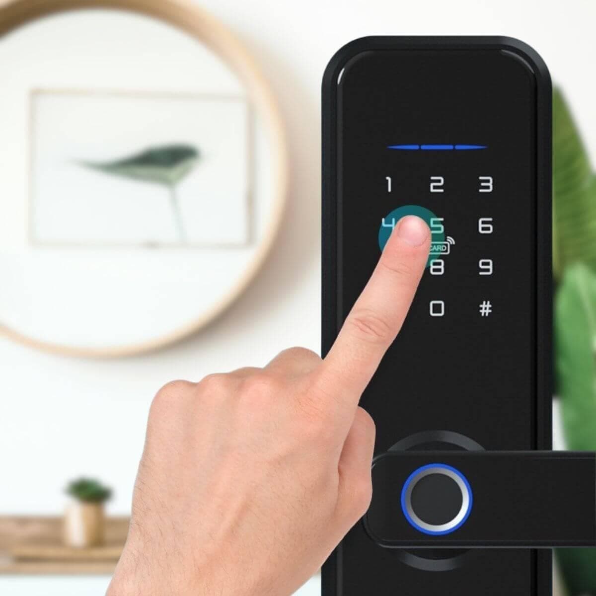 Electronic connected lock with fingerprint reader — Lockmaster